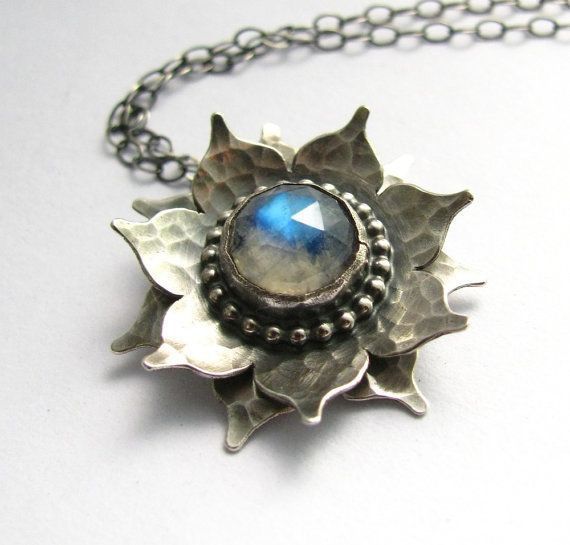 Klassinen Koru ajattomalla viehätyksellä