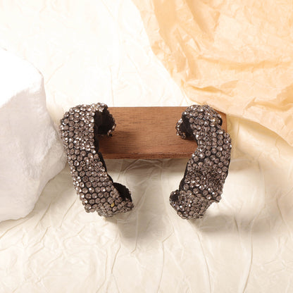 Elegantti Korvarengas jokaiseen tilaisuuteen