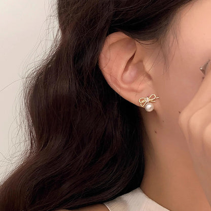 Kaunis Kulta Korvarengas ainutlaatuisella tyylillä