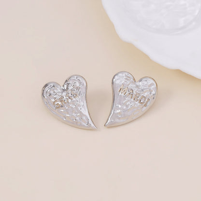 Elegantti Koru jokaiseen tilaisuuteen