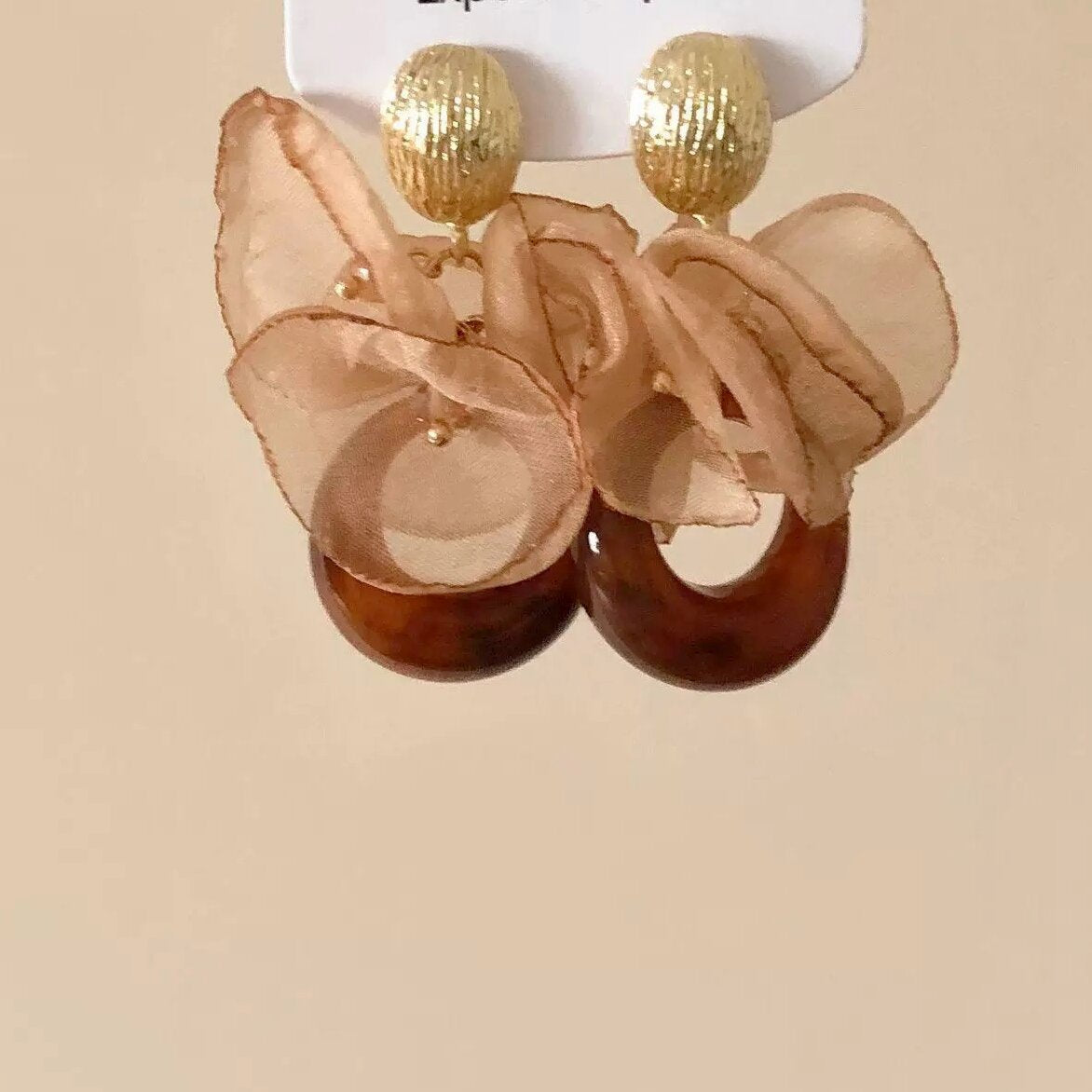 Käsintehty vintage Korvarengas