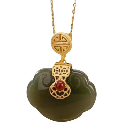 Klassinen Kulta Kaulakoru ajattomalla viehätyksellä