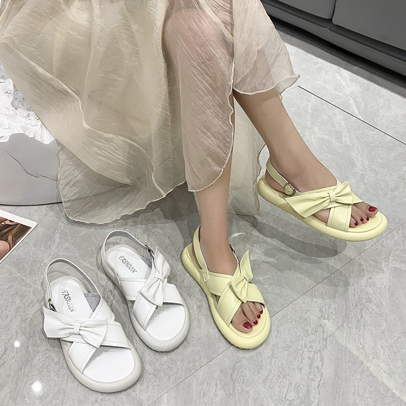 Tyylikkäät Ortopediset Sandaalit Ainutlaatuisella Muotoilulla