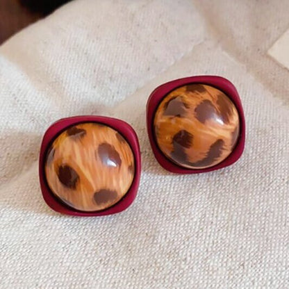 Hurmaava Korvarengas jokaiseen tilaisuuteen