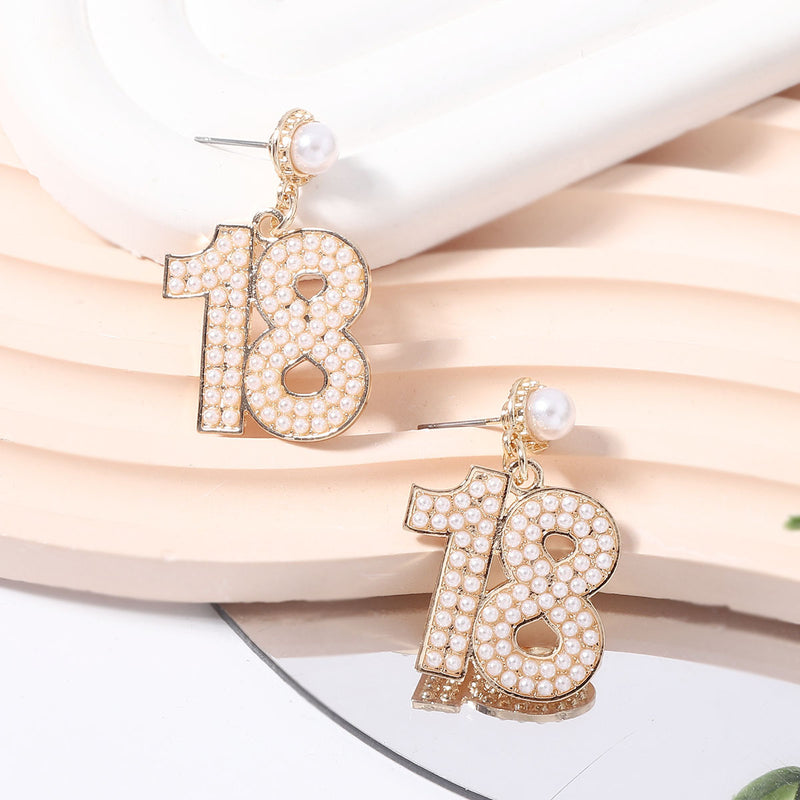 Hurmaava Korvarengas jokaiseen tilaisuuteen