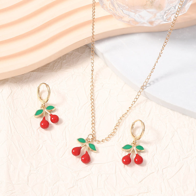 Kaunis Korvarengas ainutlaatuisella tyylillä