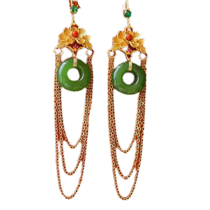 Upea Hopea Korvarengas päivittäiseen käyttöön