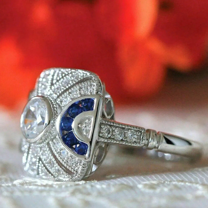 Romanttinen Sormus erityisiin hetkiin