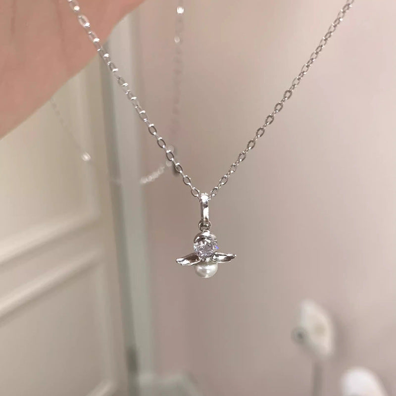 Elegantti Koru jokaiseen tilaisuuteen