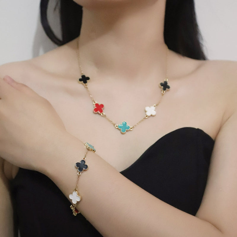 Käsintehty vintage Kaulakoru