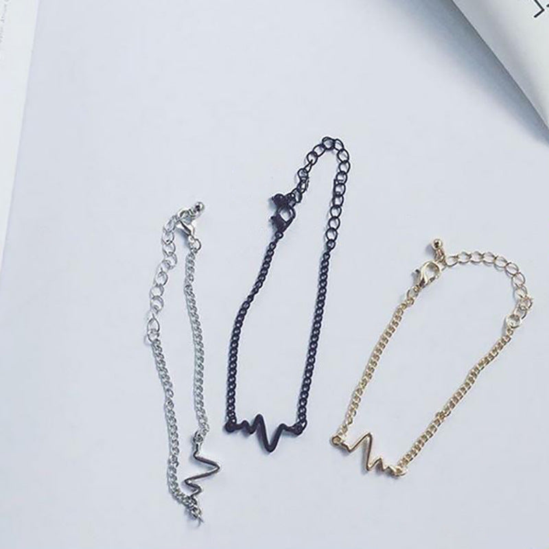 Herkkä käsityö Koru