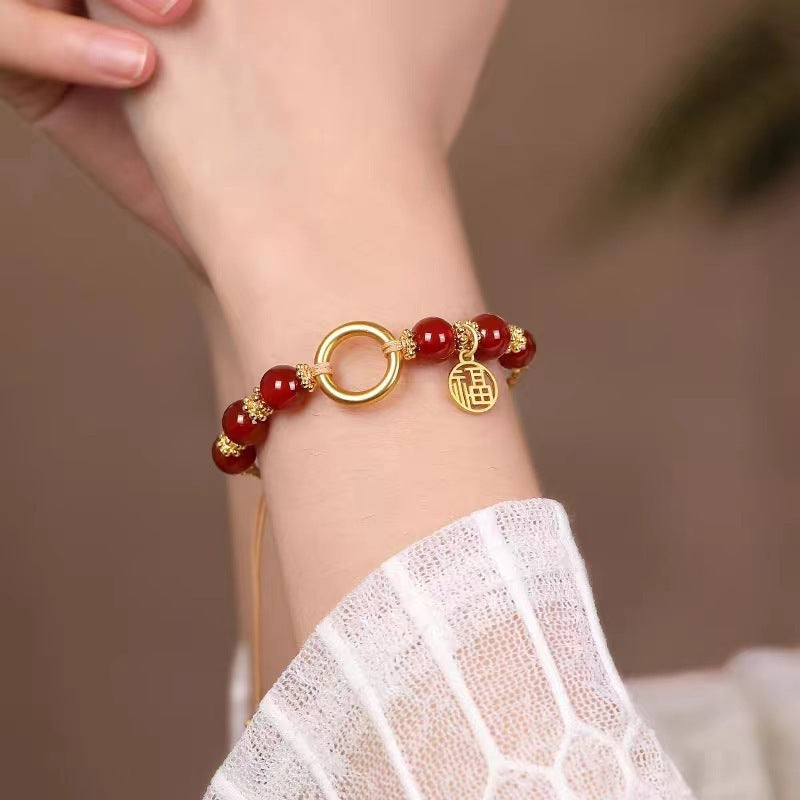 Romanttinen Rannekoru erityisiin hetkiin