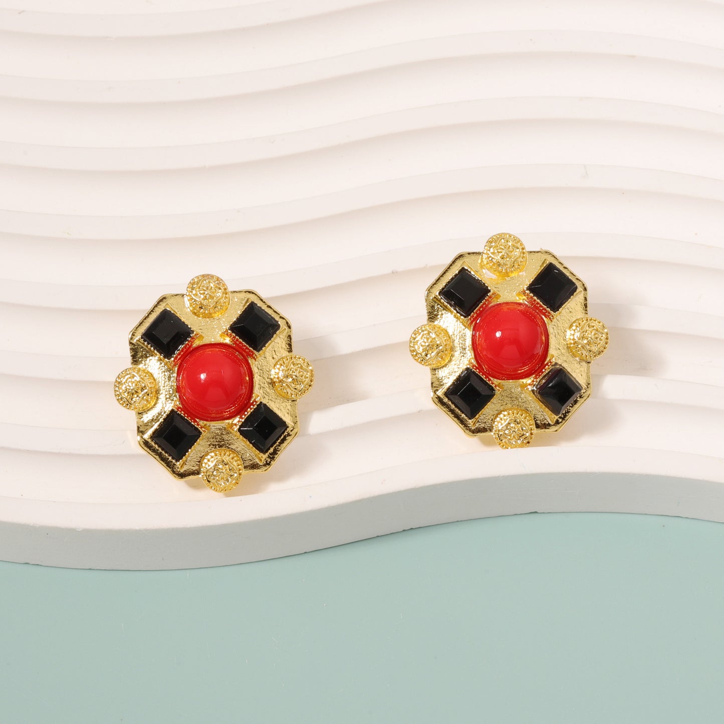 Herkkä käsityö Korvarengas