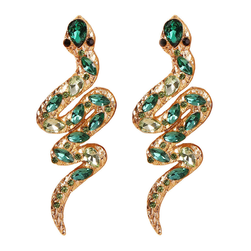 Hurmaava Korvarengas jokaiseen tilaisuuteen