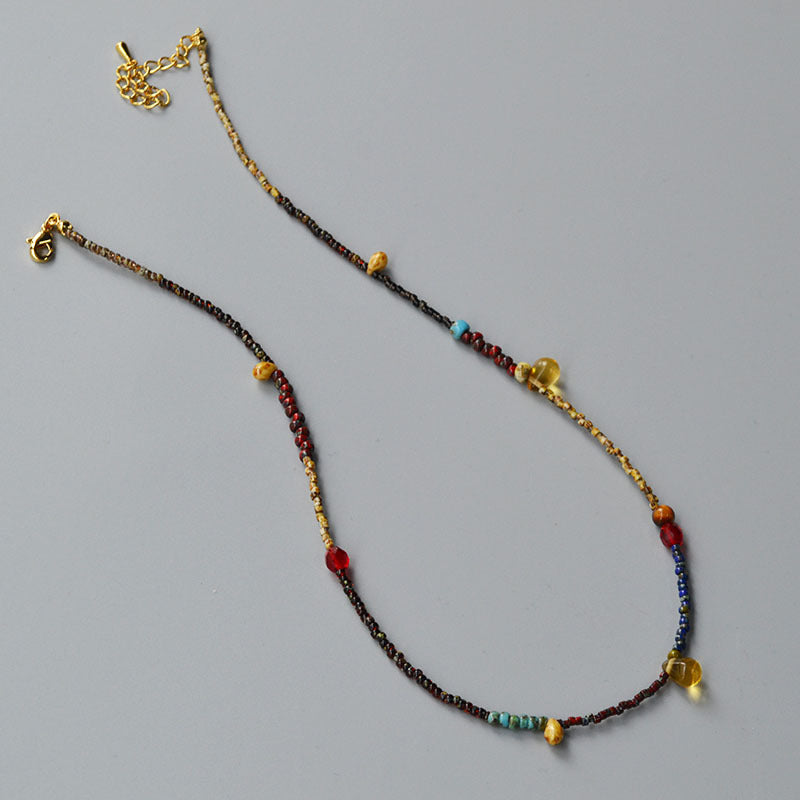 Elegantti Kaulakoru jokaiseen tilaisuuteen