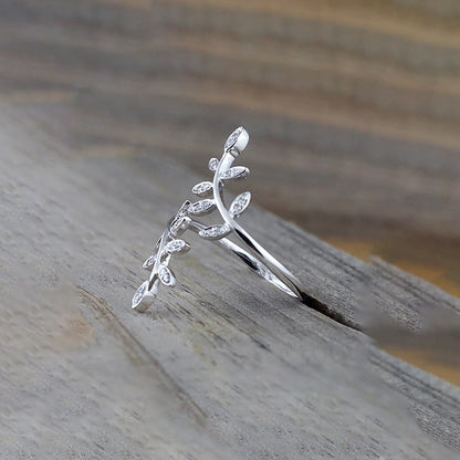 Elegantti Sormus jokaiseen tilaisuuteen