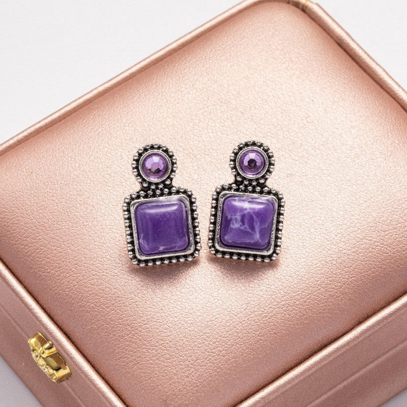 Kaunis Sormus ainutlaatuisella tyylillä