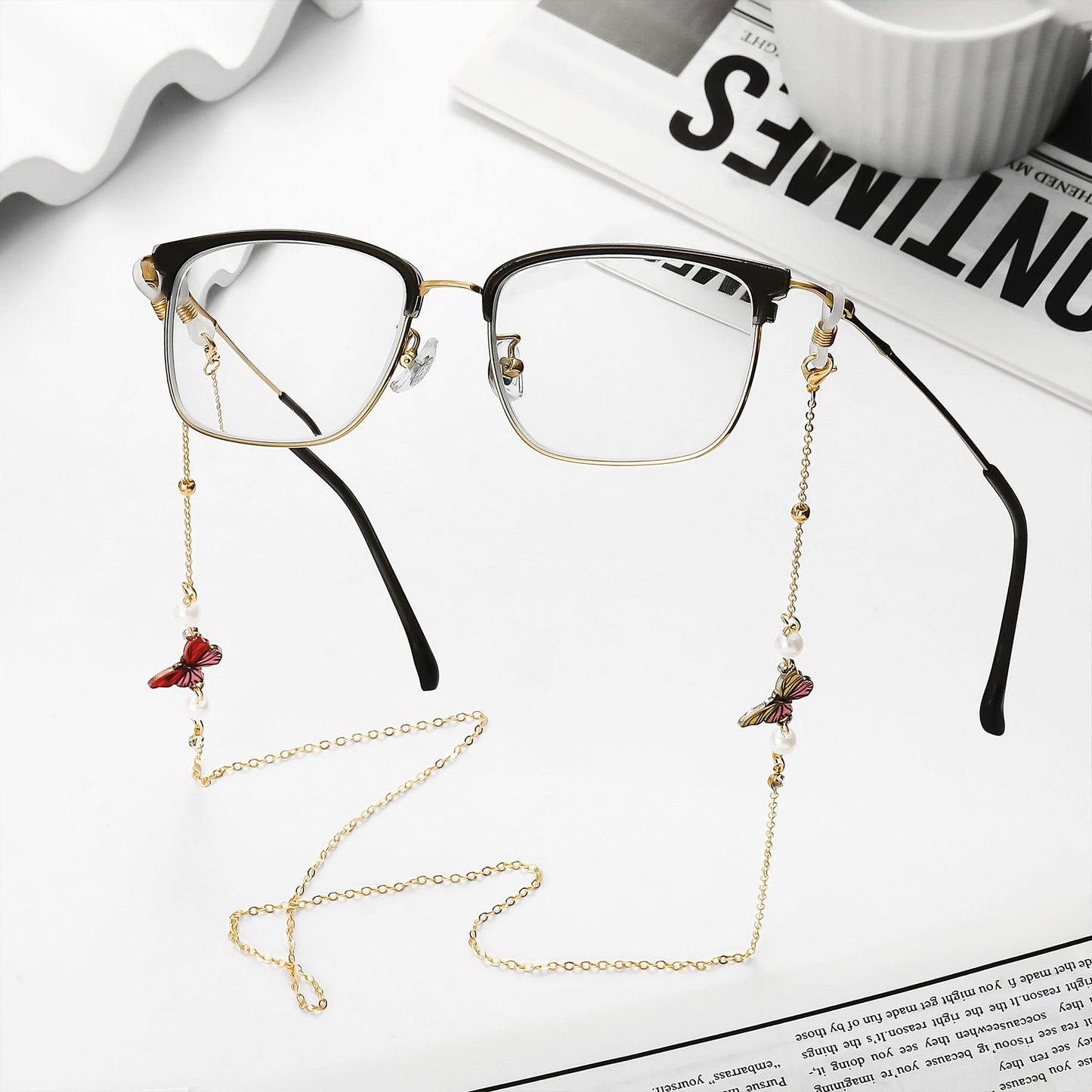 Klassinen Helmi Ketju ajattomalla viehätyksellä