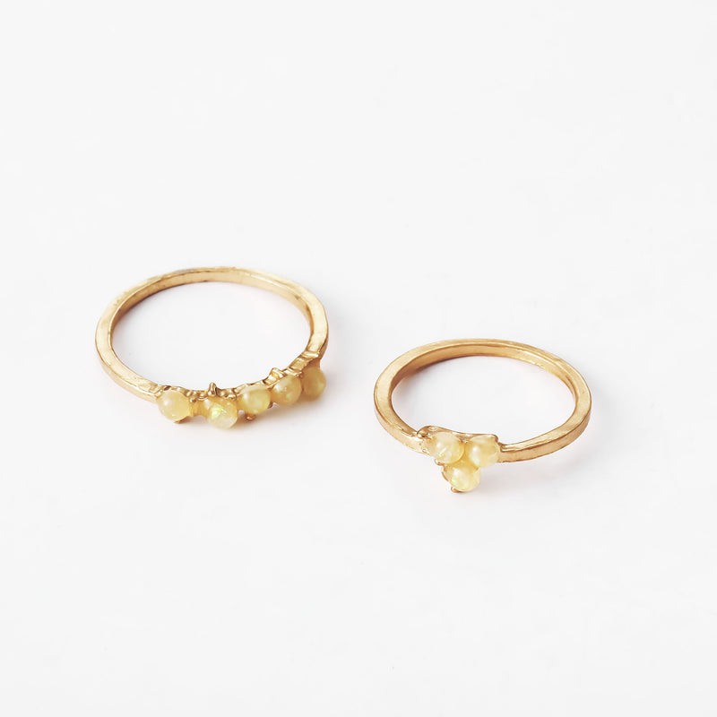 Klassinen Kulta Korusetti ajattomalla viehätyksellä