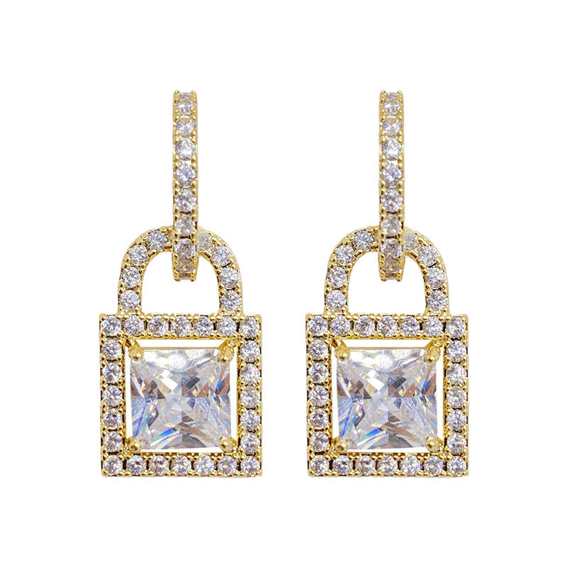 Käsintehty vintage Korvarengas