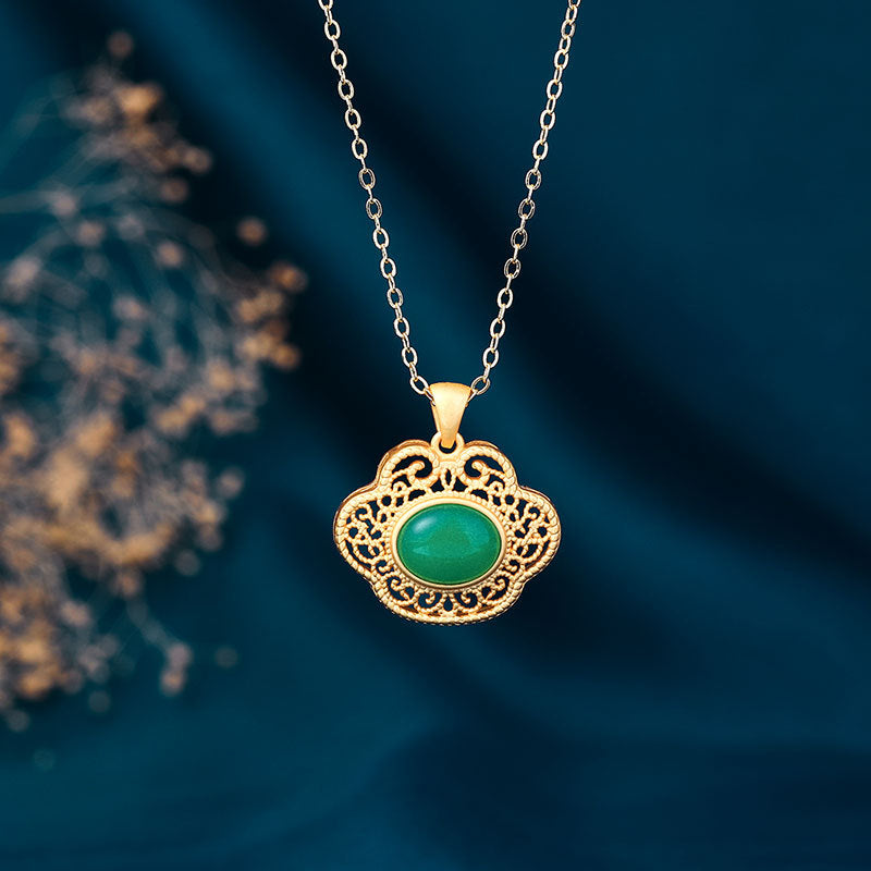 Romanttinen Kulta Kaulakoru erityisiin hetkiin