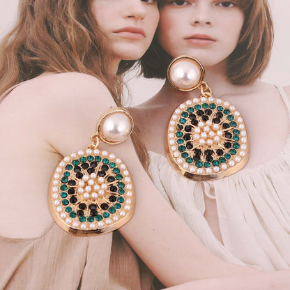 Herkkä käsityö Helmi Korvarengas