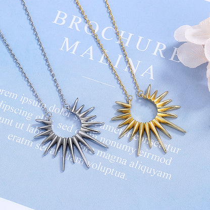 Romanttinen Kulta Kaulakoru erityisiin hetkiin