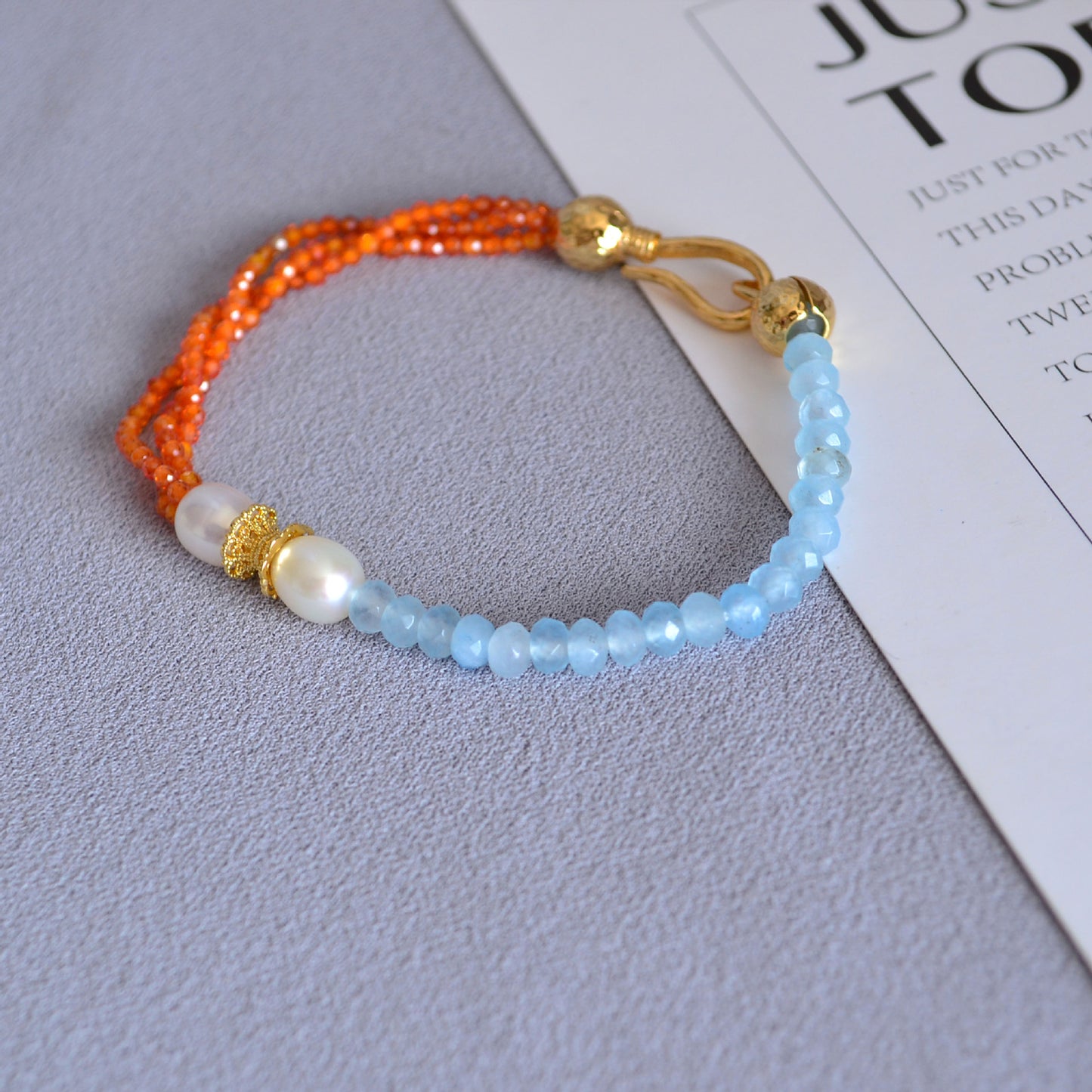 Romanttinen Helmi Kaulakoru erityisiin hetkiin