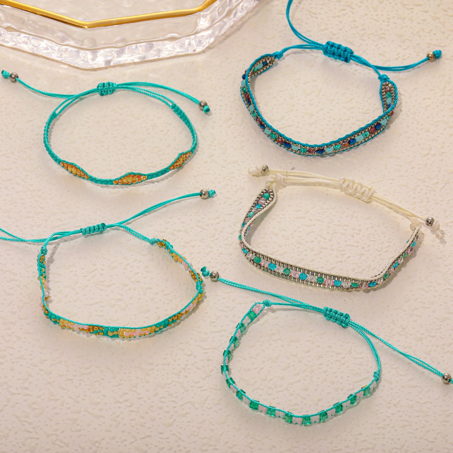 Upea Korusetti päivittäiseen käyttöön