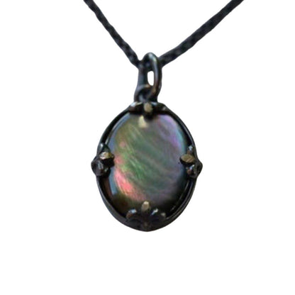 Herkkä käsityö Koru