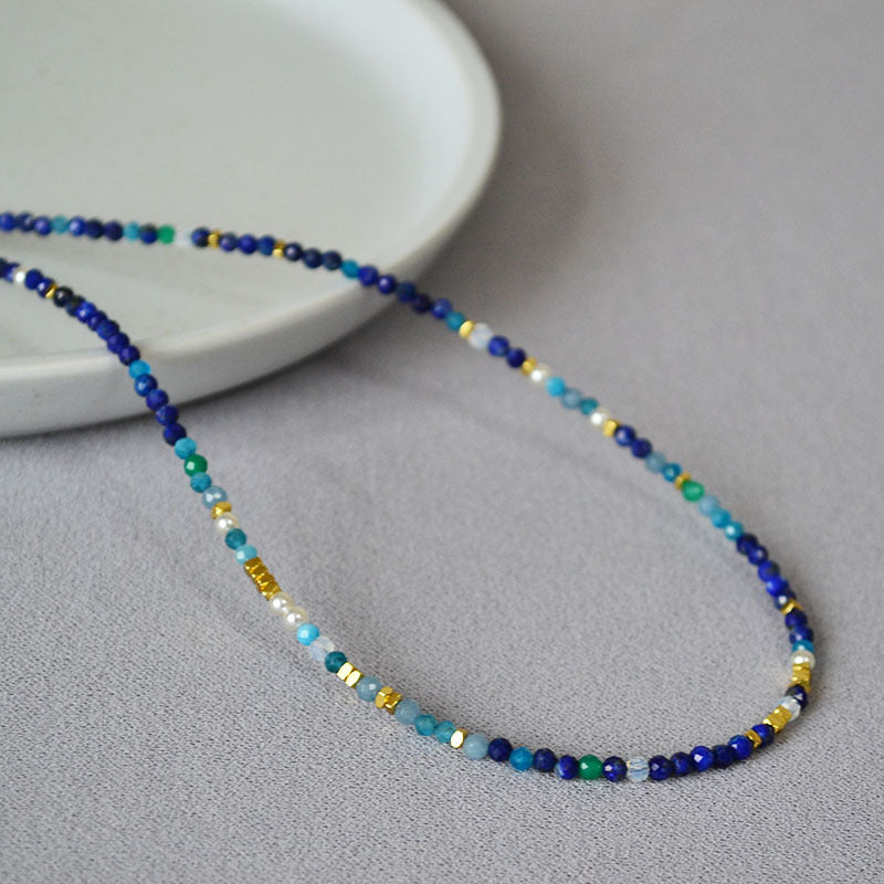 Käsintehty vintage Kaulakoru