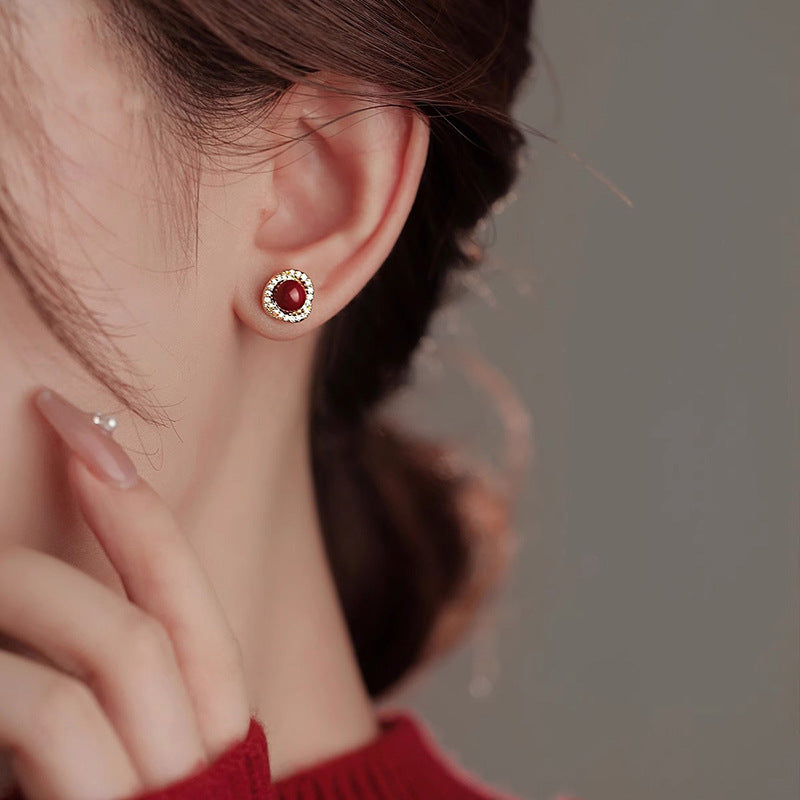 Kaunis Koru ainutlaatuisella tyylillä