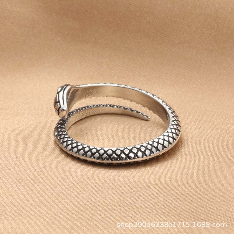 Upea Sormus päivittäiseen käyttöön