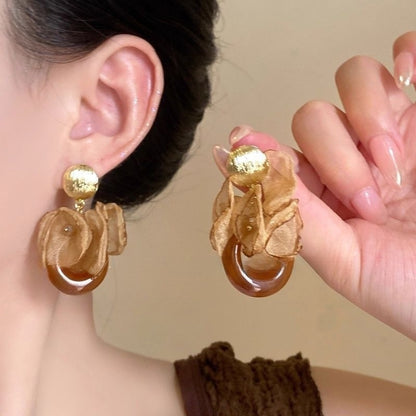 Käsintehty vintage Korvarengas