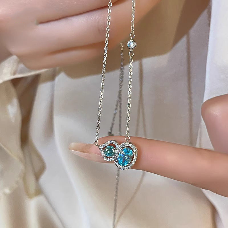 Hurmaava Kaulakoru jokaiseen tilaisuuteen