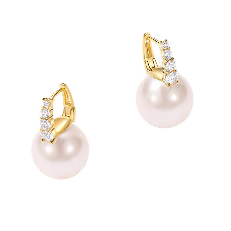 Herkkä käsityö Helmi Korvarengas