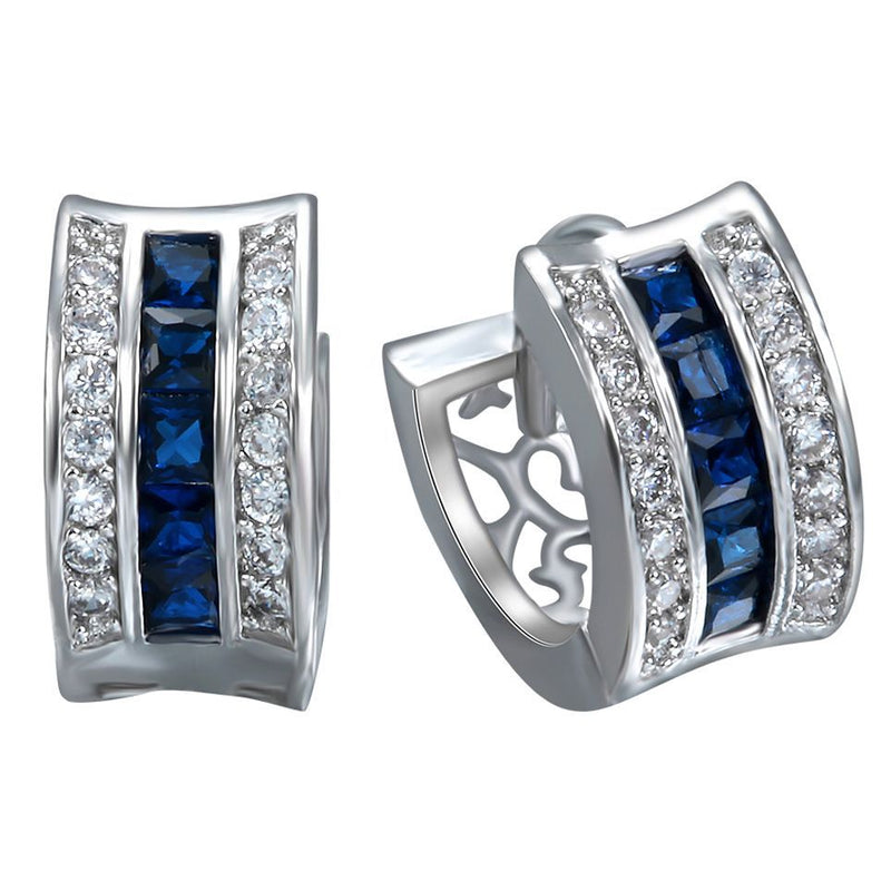 Kaunis Korvarengas ainutlaatuisella tyylillä