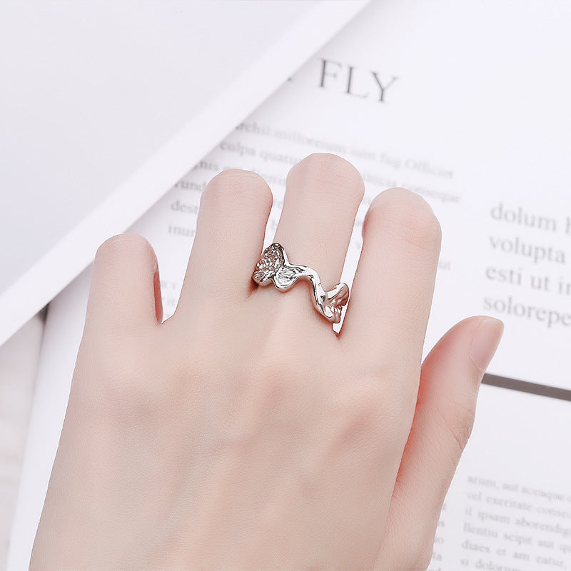 Kaunis Rannekoru ainutlaatuisella tyylillä