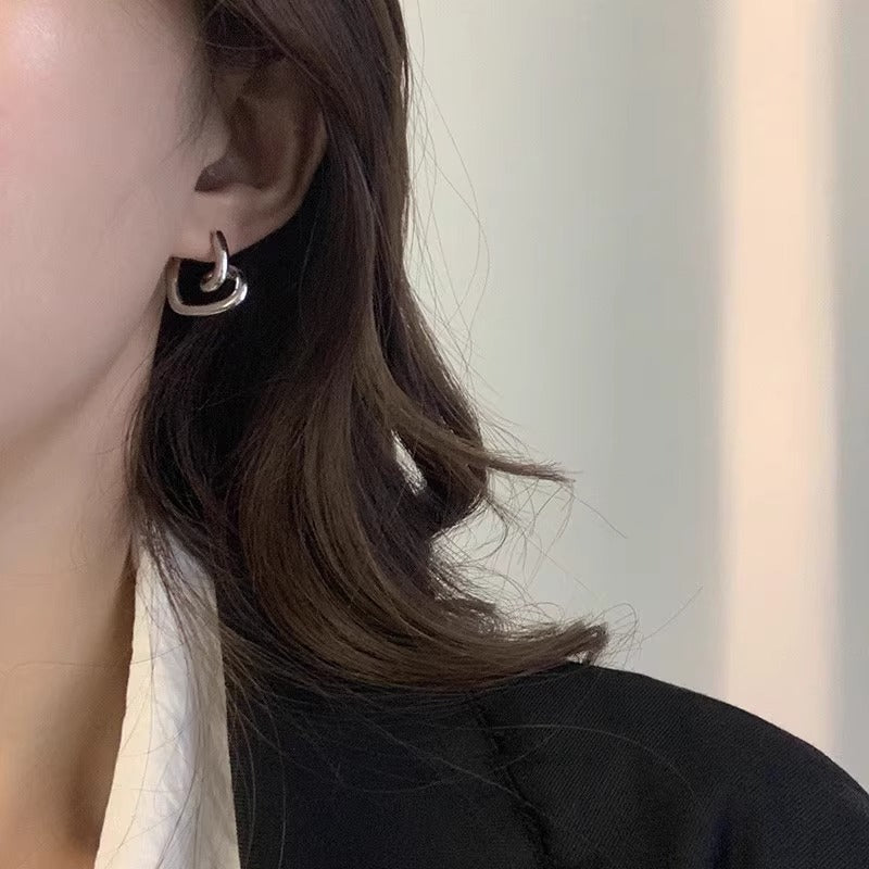 Käsintehty vintage Korvarengas