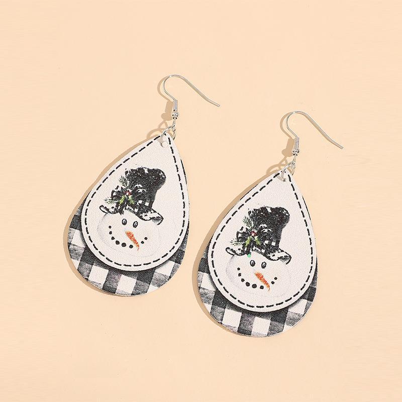 Klassinen Sormus ajattomalla viehätyksellä