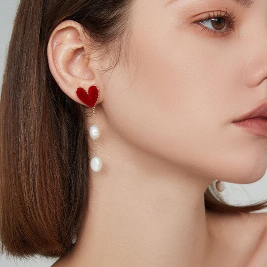 Romanttinen Helmi Korvarengas erityisiin hetkiin