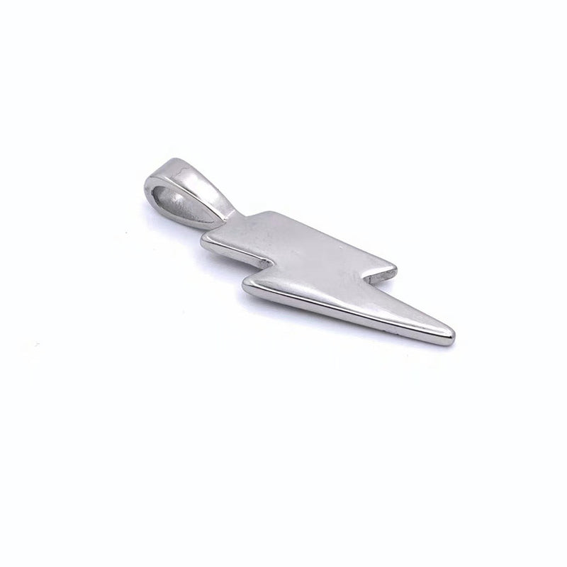 Klassinen Riipus ajattomalla viehätyksellä