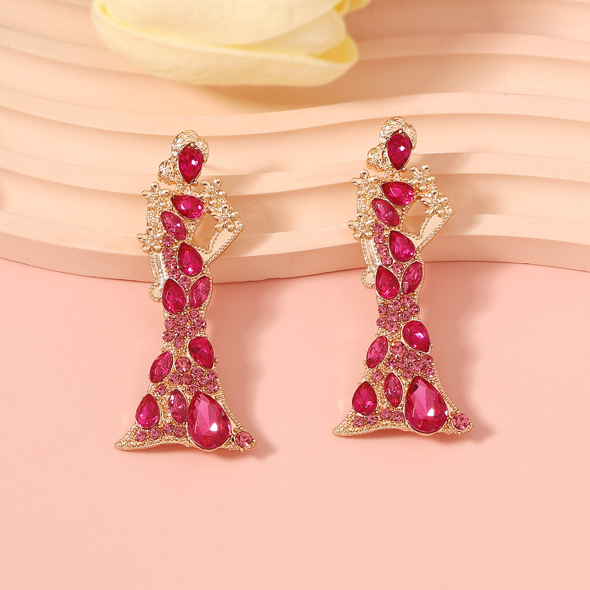 Romanttinen Korvarengas erityisiin hetkiin