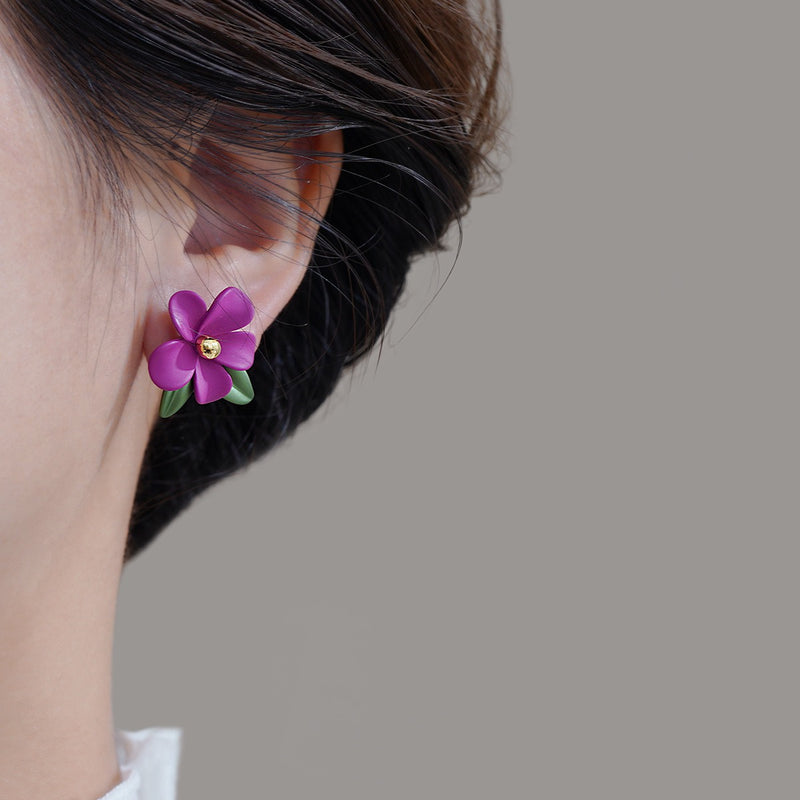 Elegantti Korvarengas jokaiseen tilaisuuteen