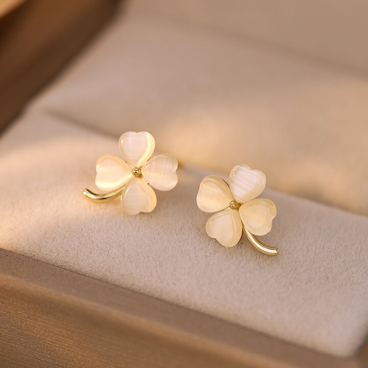 Herkkä käsityö Korvarengas