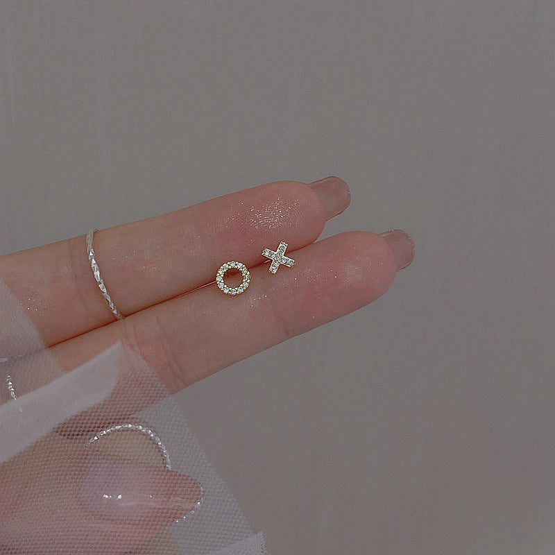 Hurmaava Korvarengas jokaiseen tilaisuuteen