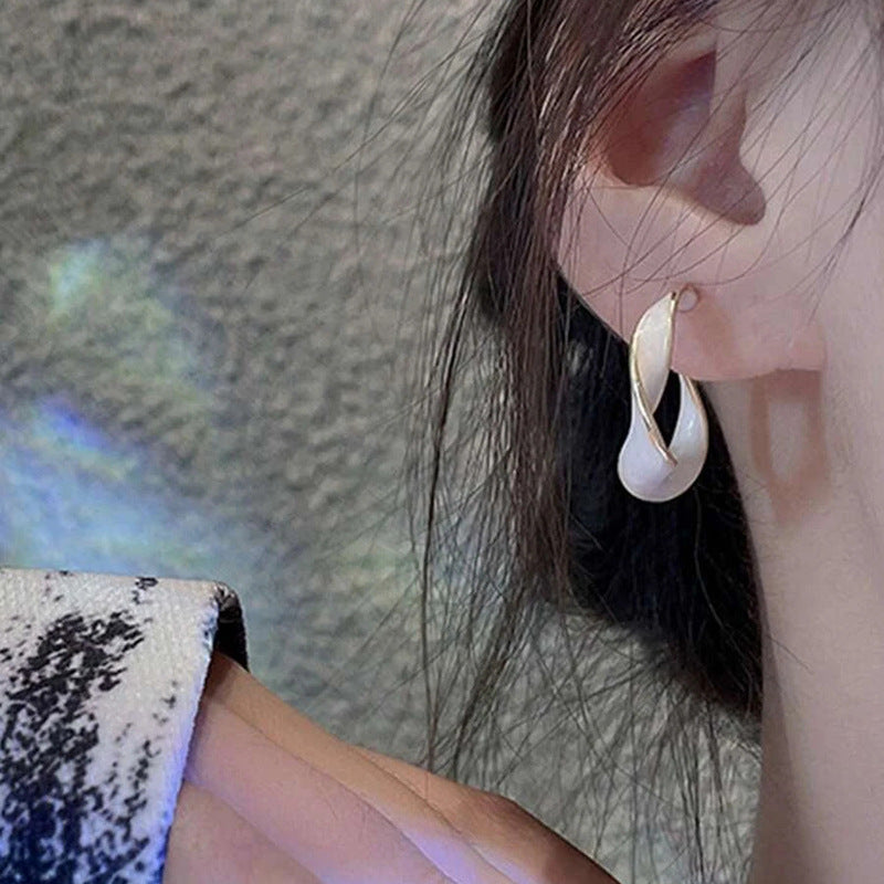 Romanttinen Korvarengas erityisiin hetkiin