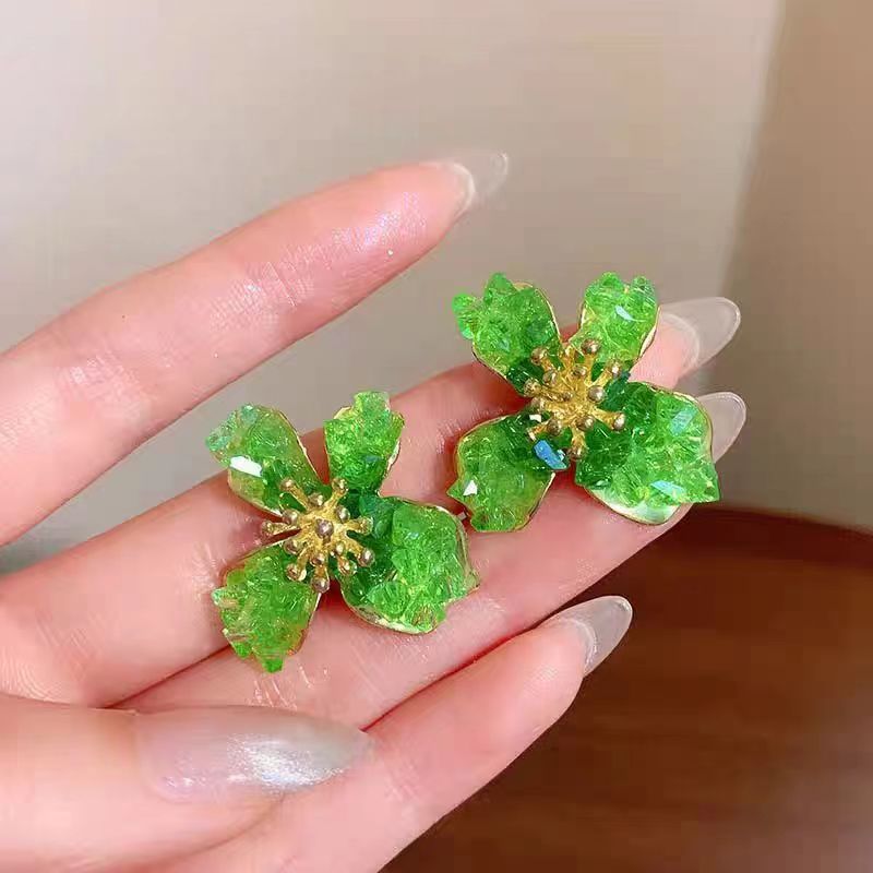 Herkkä käsityö Korvarengas