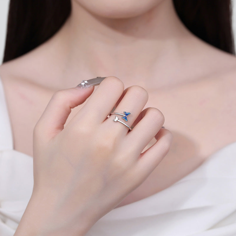 Kaunis Sormus ainutlaatuisella tyylillä