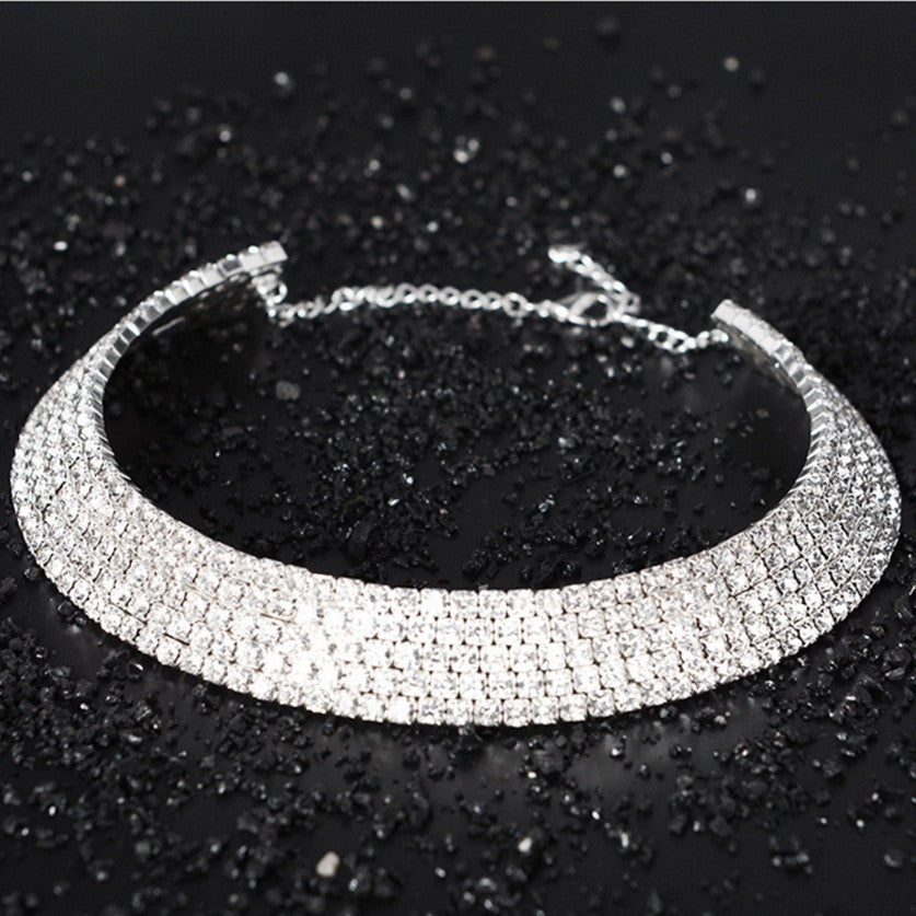 Elegantti Kaulakoru jokaiseen tilaisuuteen